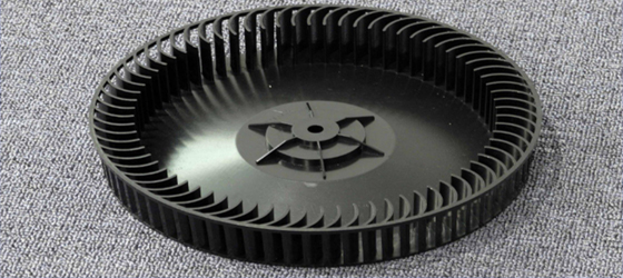 塑料件加工哪(na)家好