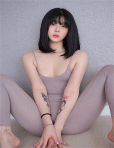 九妹网-妹妹说家里没人可以捅他