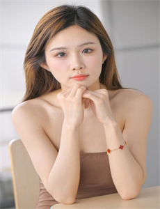 迷电影-欧美精品一区二区少妇免费A片